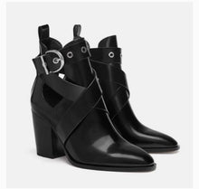  Zara black leather botín boots