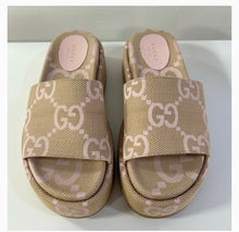  Gucci Platform Slide Sandal Jumbo GG - Beige Light Pink