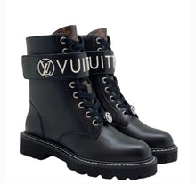  Louis Vuitton Calfskin Monogram Territory Flat Ranger Boots