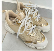  Christian Dior D-connect Chunky Sneaker