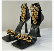  Versace Medusa Nappa gold chain heels